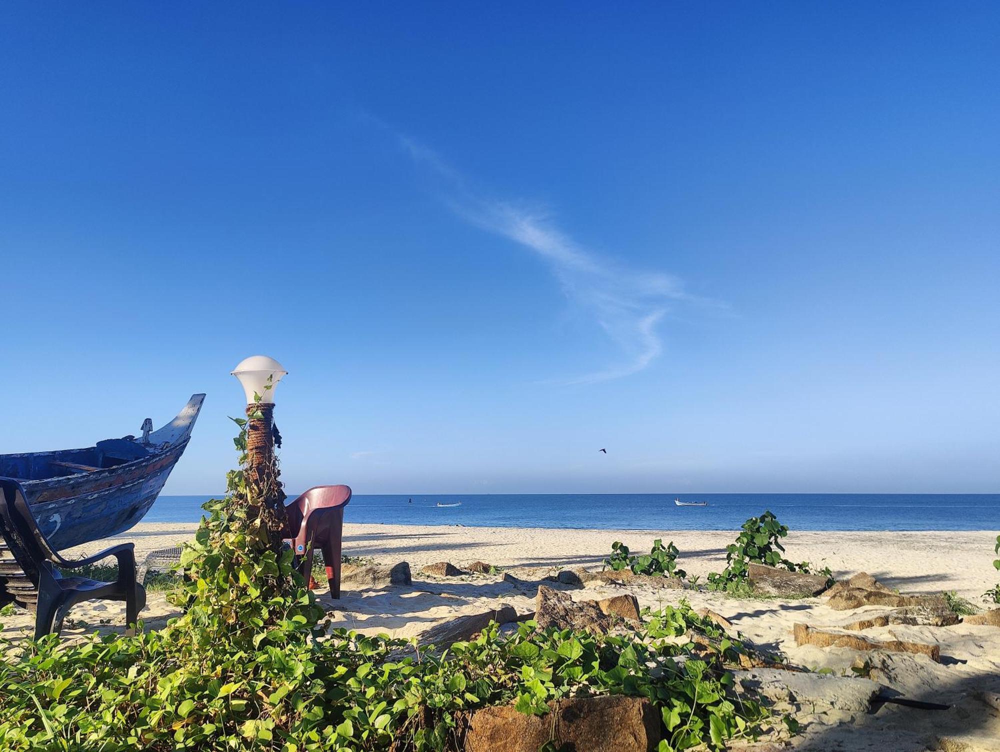 Tripsea Beach Villa Alappuzha Esterno foto