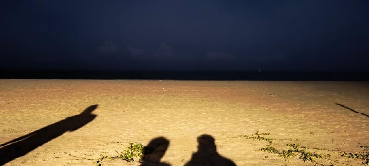 Tripsea Beach Villa Alappuzha Esterno foto